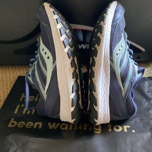 Saucony Navy  Mint 7.5 Cohesion 13